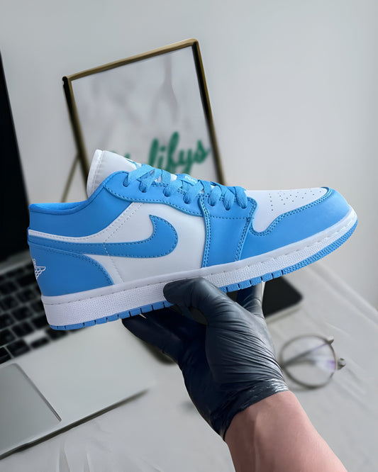 JORDAN 1 LOW UNIVERSITY BLUE