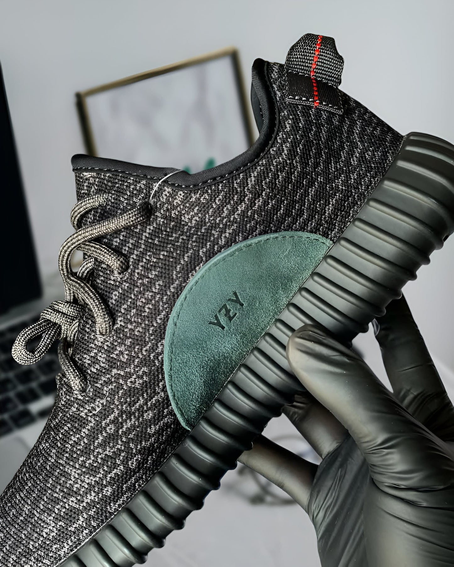 ADIDAS YEEZY BOOST 350 PIRATE BLACK (2016)