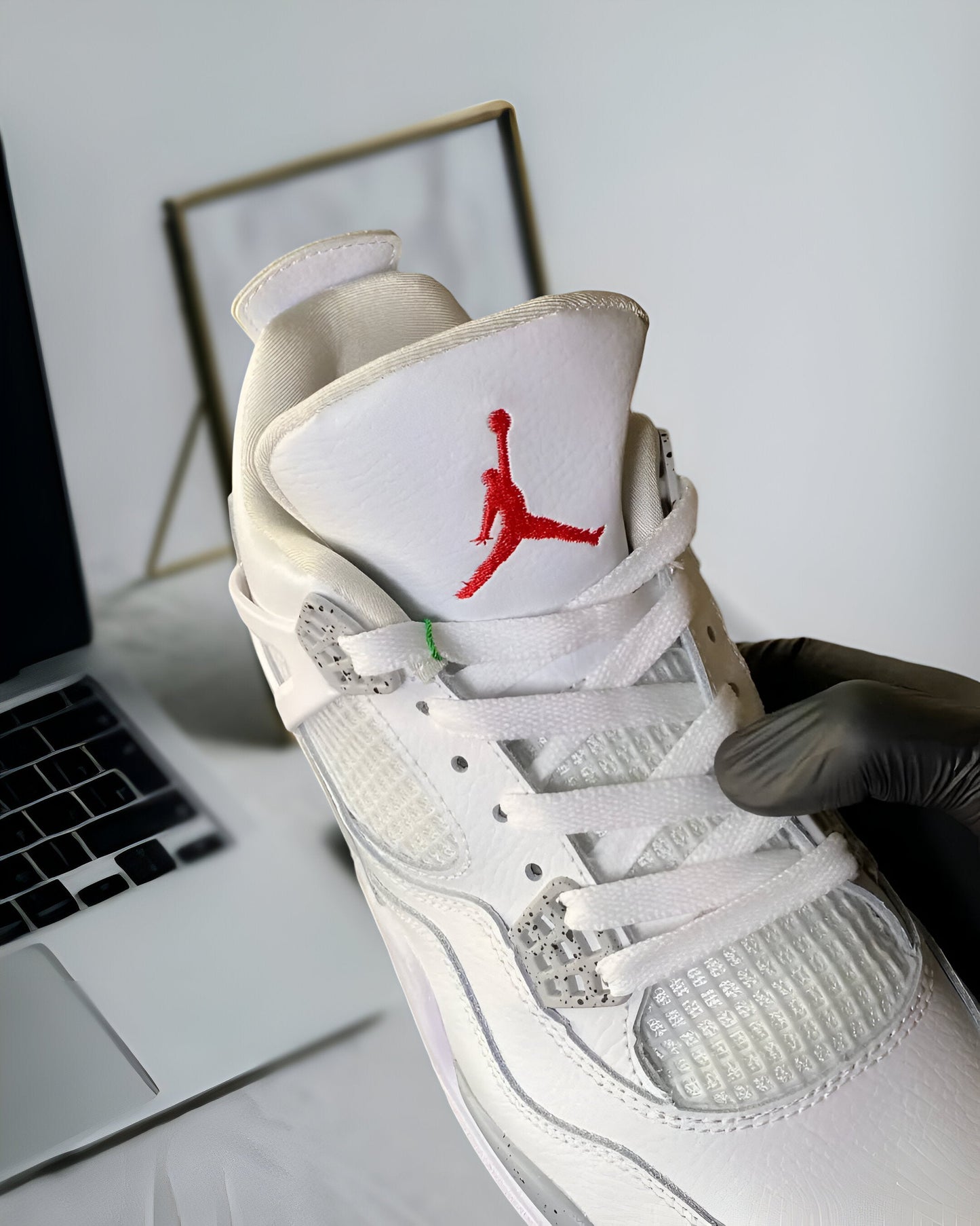 JORDAN 4 RETRO WHITE OREO