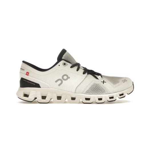 ON RUNNING CLOUD X 3 WHITE BLACK