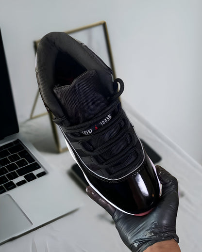 JORDAN 11 RETRO PLAYOFFS BRED (2019)