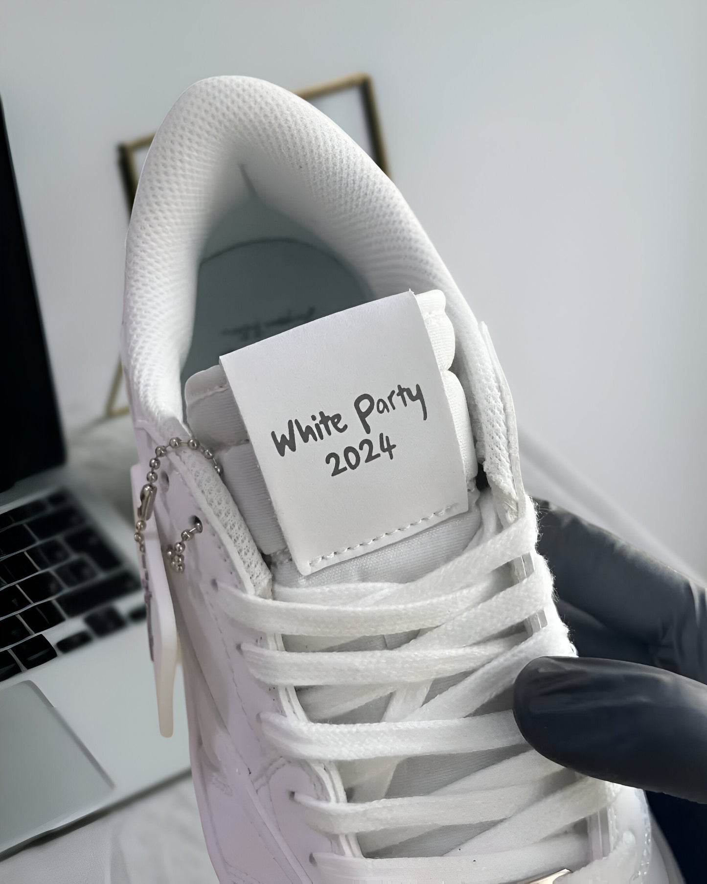 TRAVIS SCOTT X JORDAN 1 LOW “WHITE PARTY”