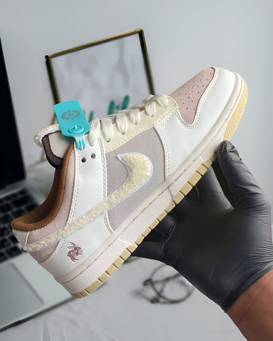 NIKE DUNK LOW YEAR OF THE RABBIT