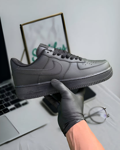 NIKE AIR FORCE 1 LOW '07 BLACK