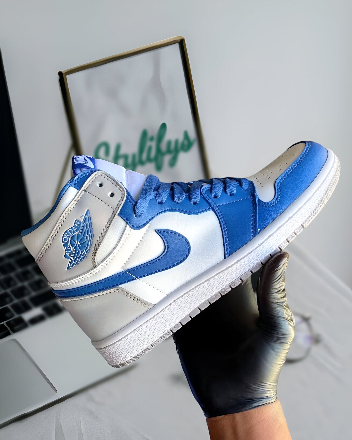 JORDAN 1 RETRO HIGH OG TRUE BLUE