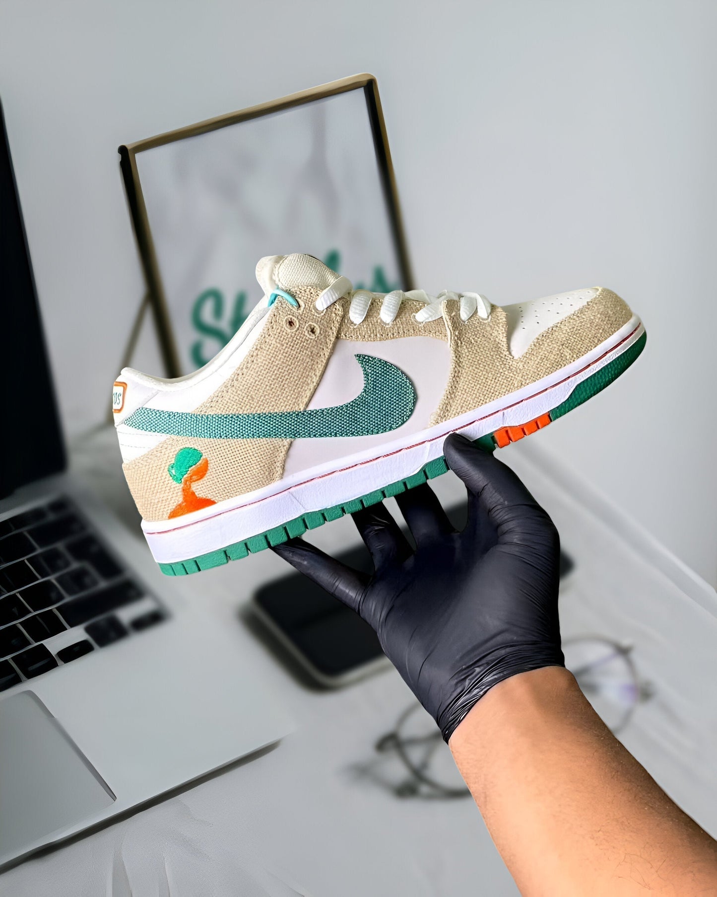 NIKE SB DUNK LOW JARRITOS