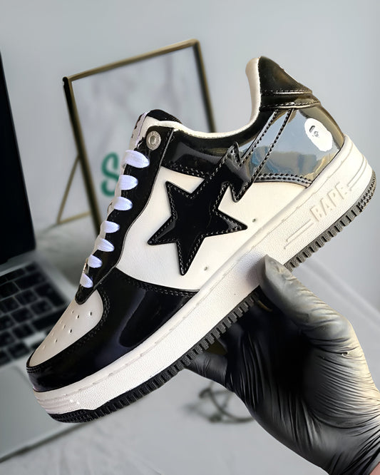 A BATHING APE BAPE STA WHITE BLACK
