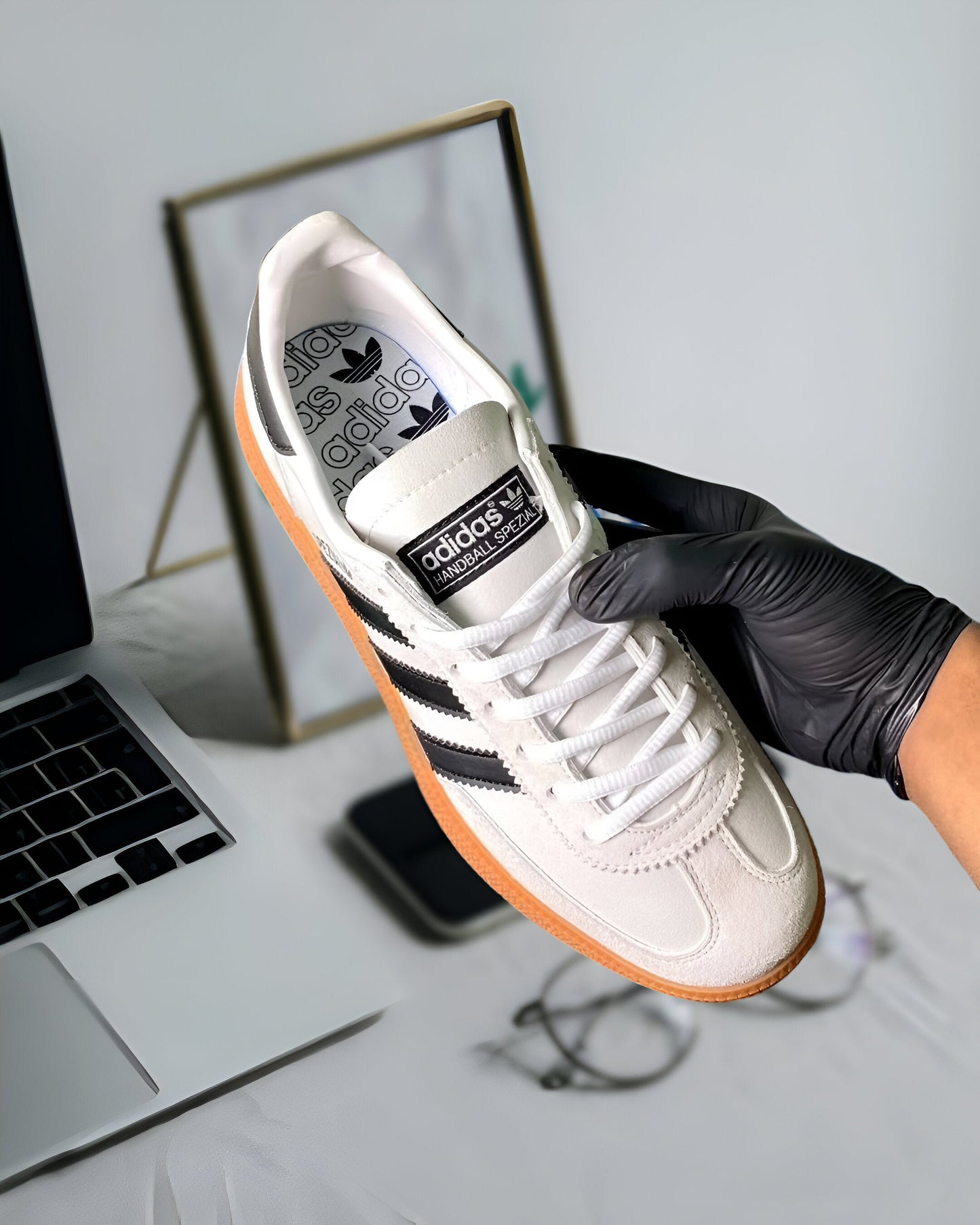 ADIDAS HANDBALL SPEZIAL ALUMINUM CORE BLACK (WOMEN'S)