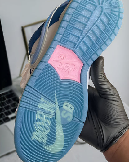 NIKE SB DUNK LOW BORN X RAISED ONE BLOCK AT A TIME