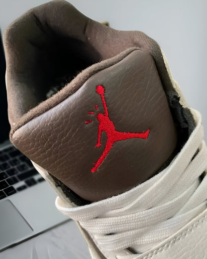 JORDAN JUMPMAN JACK TR TRAVIS SCOTT SAIL