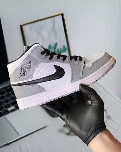 JORDAN 1 MID LIGHT SMOKE GREY