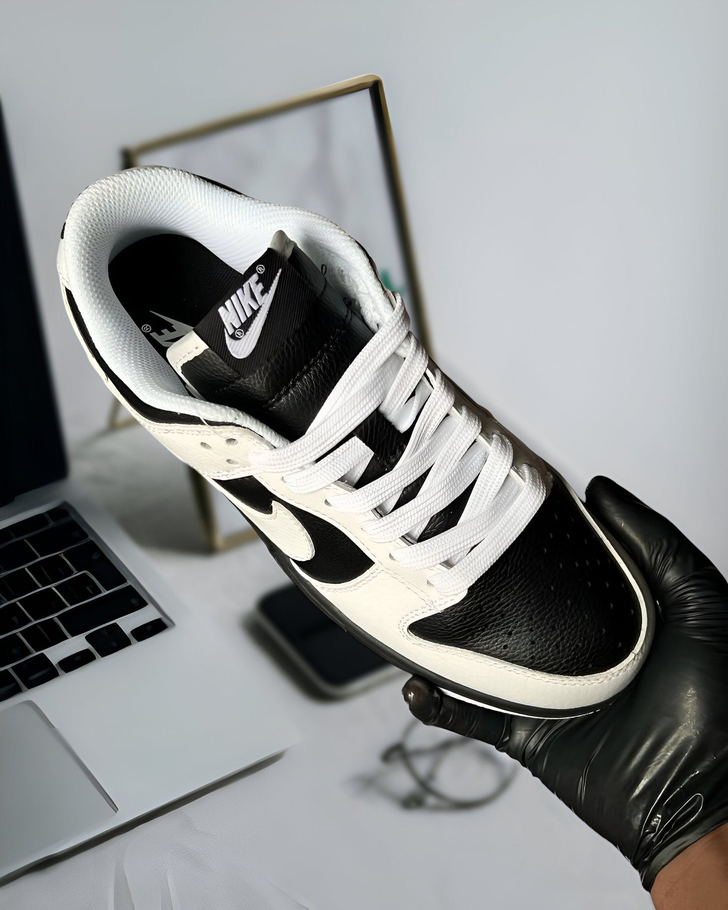 NIKE DUNK LOW RETRO "PANDA"