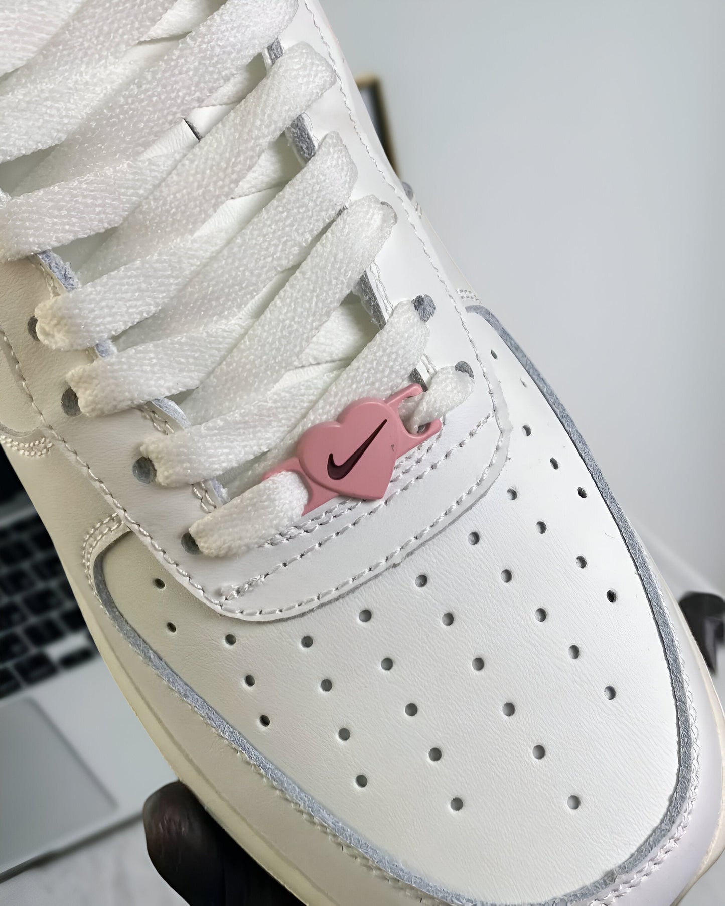 AIR FORCE 1 LOW ‘VALENTINE’S DAY 2023