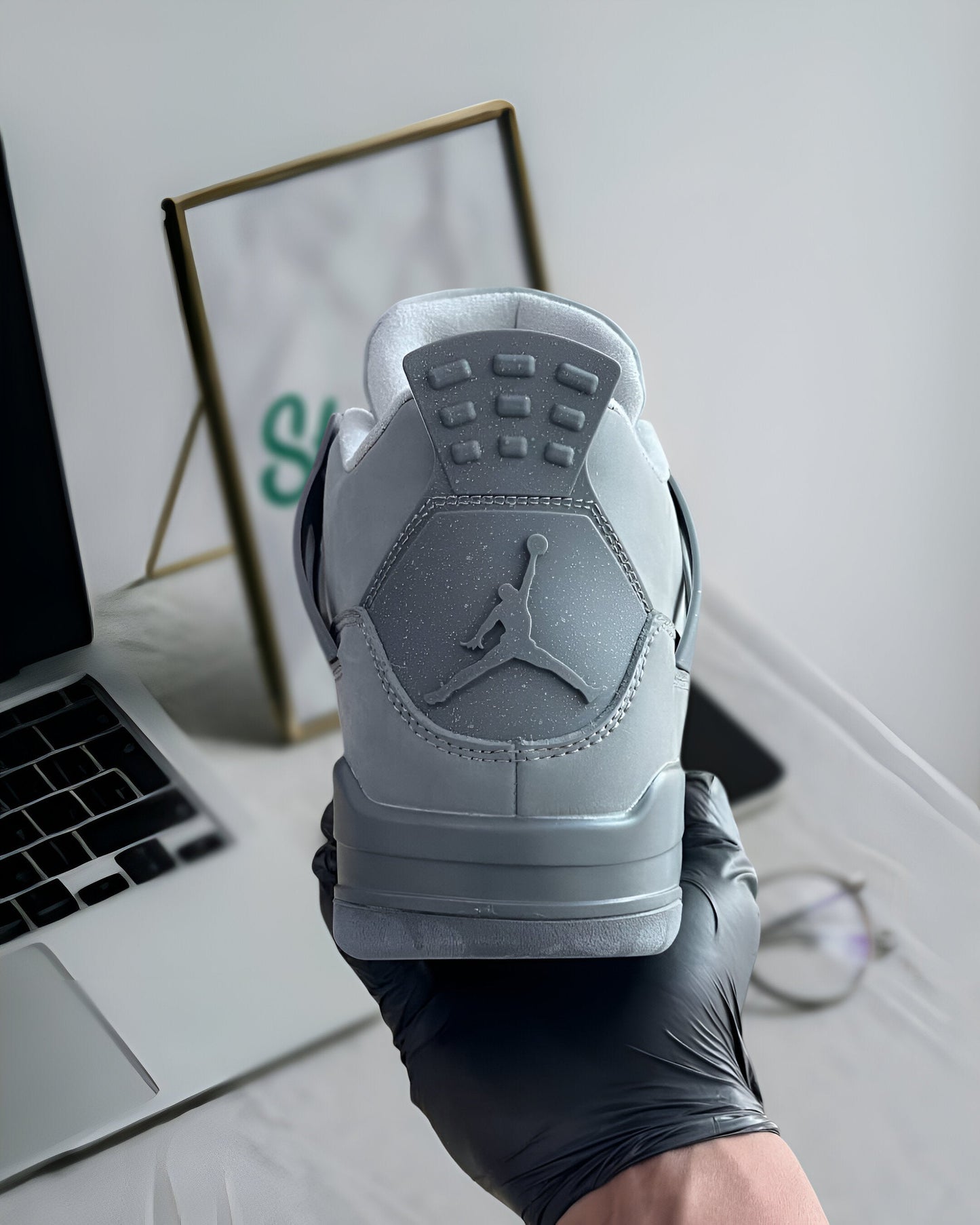 AIR JORDAN 4 RETRO SE WET CEMENT