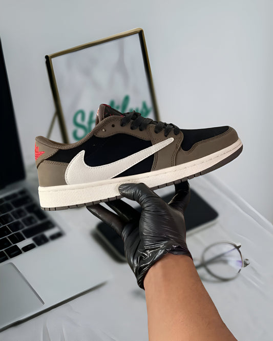 JORDAN 1 RETRO LOW OG SP TRAVIS SCOTT MOCHA