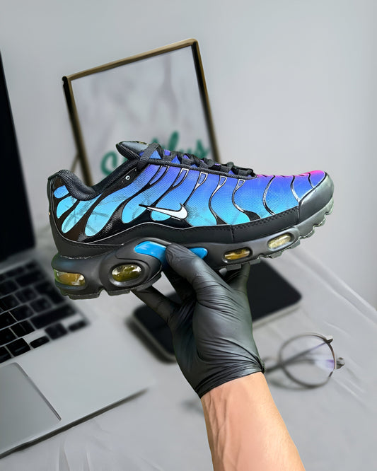 NIKE AIR MAX PLUS “25TH ANNIVERSARY