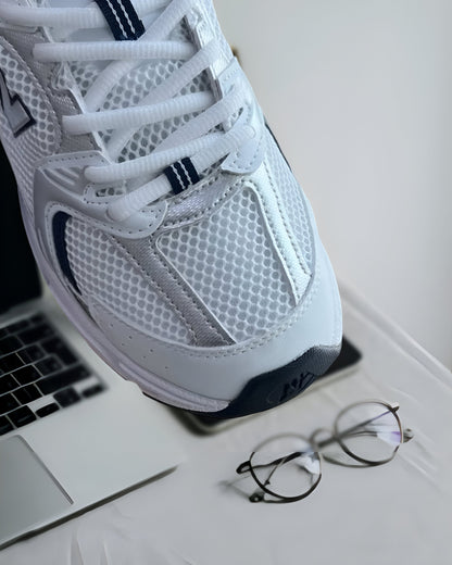 NEW BALANCE 530 WHITE SILVER NAVY