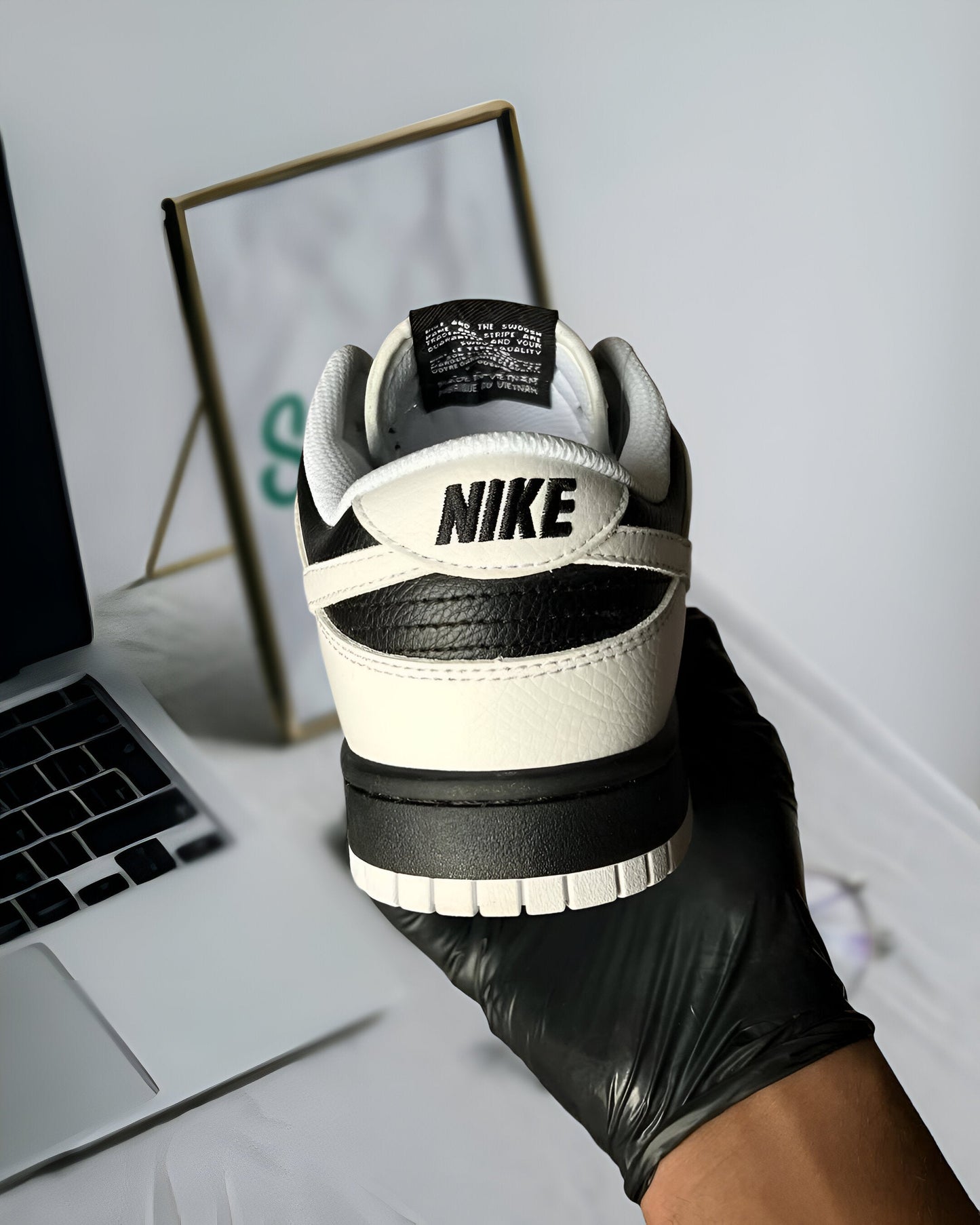 NIKE DUNK LOW RETRO "PANDA"