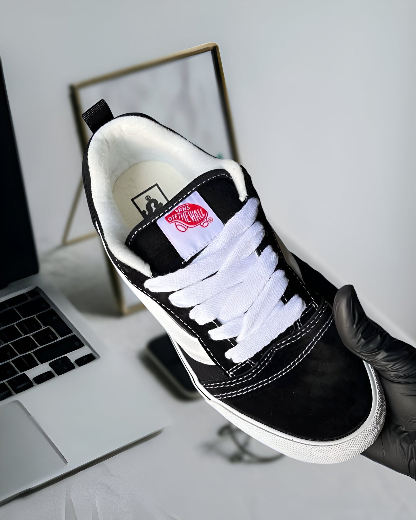 VANS KNU SKOOL BLACK WHITE