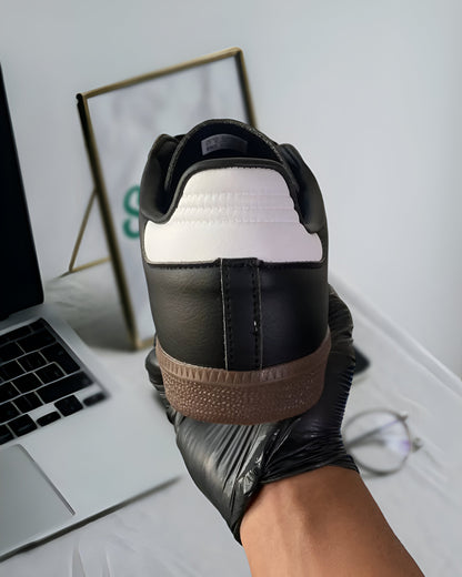 ADIDAS SAMBA OG BLACK WHITE GUM