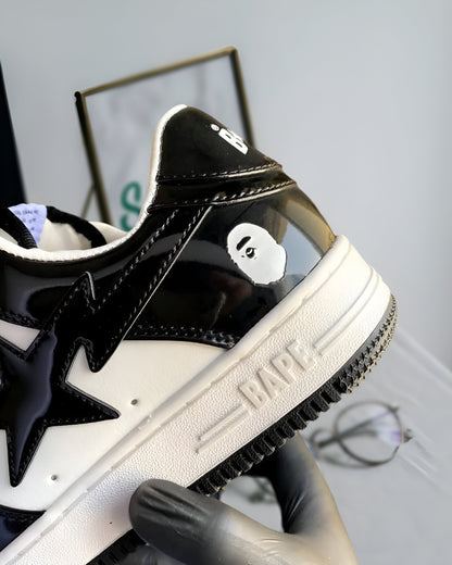 A BATHING APE BAPE STA WHITE BLACK