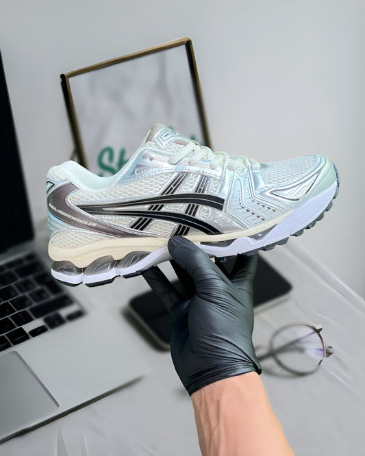 ASICS GEL-KAYANO 14 “CREAM BLACK METALLIC PLUM”