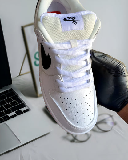 NIKE SB DUNK LOW PRO WHITE GUM