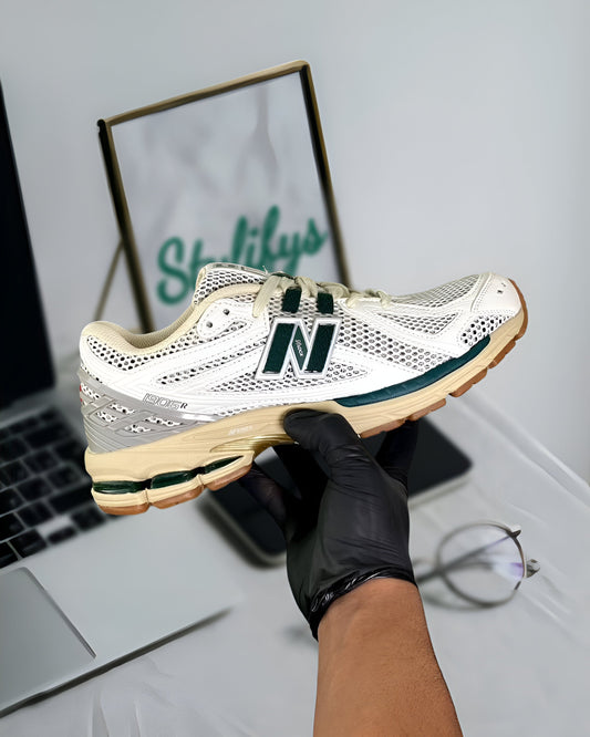 NEW BALANCE 1906R WHITE GREEN CREAM