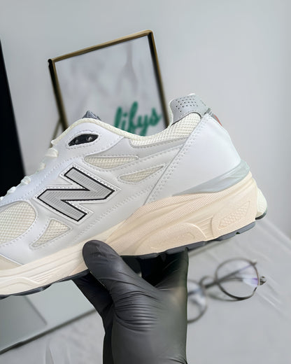 NEW BALANCE 990V3 MIUSA TEDDY SANTIS “SEA SALT”