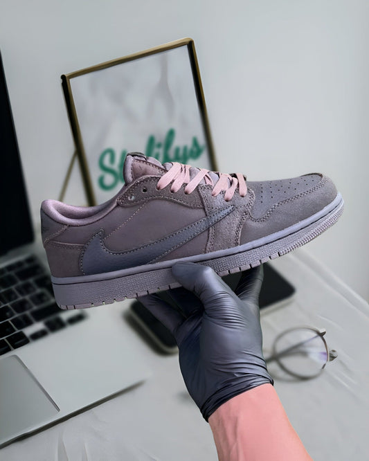 JORDAN X TRAVIS SCOTT AIR JORDAN 1 LOW OG VELVET BROWN