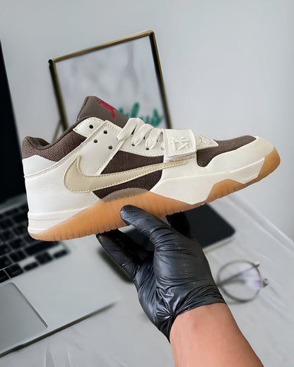 JORDAN JUMPMAN JACK TR TRAVIS SCOTT SAIL