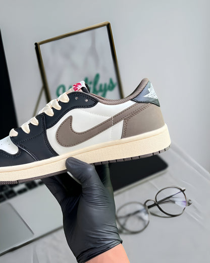 AIR JORDAN 1 RETRO LOW OG MOCHA