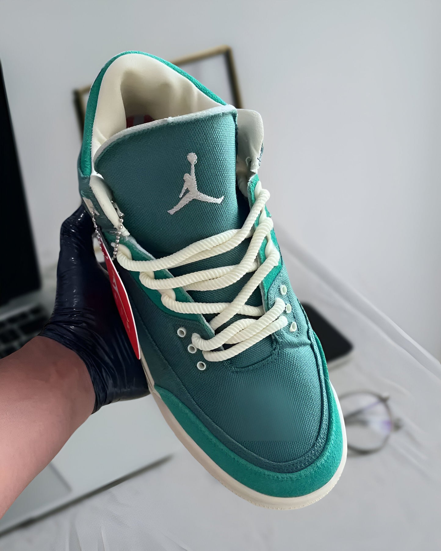 JORDAN 3 RETRO SP X NINA CHANEL ABNEY “BICOASTAL”.