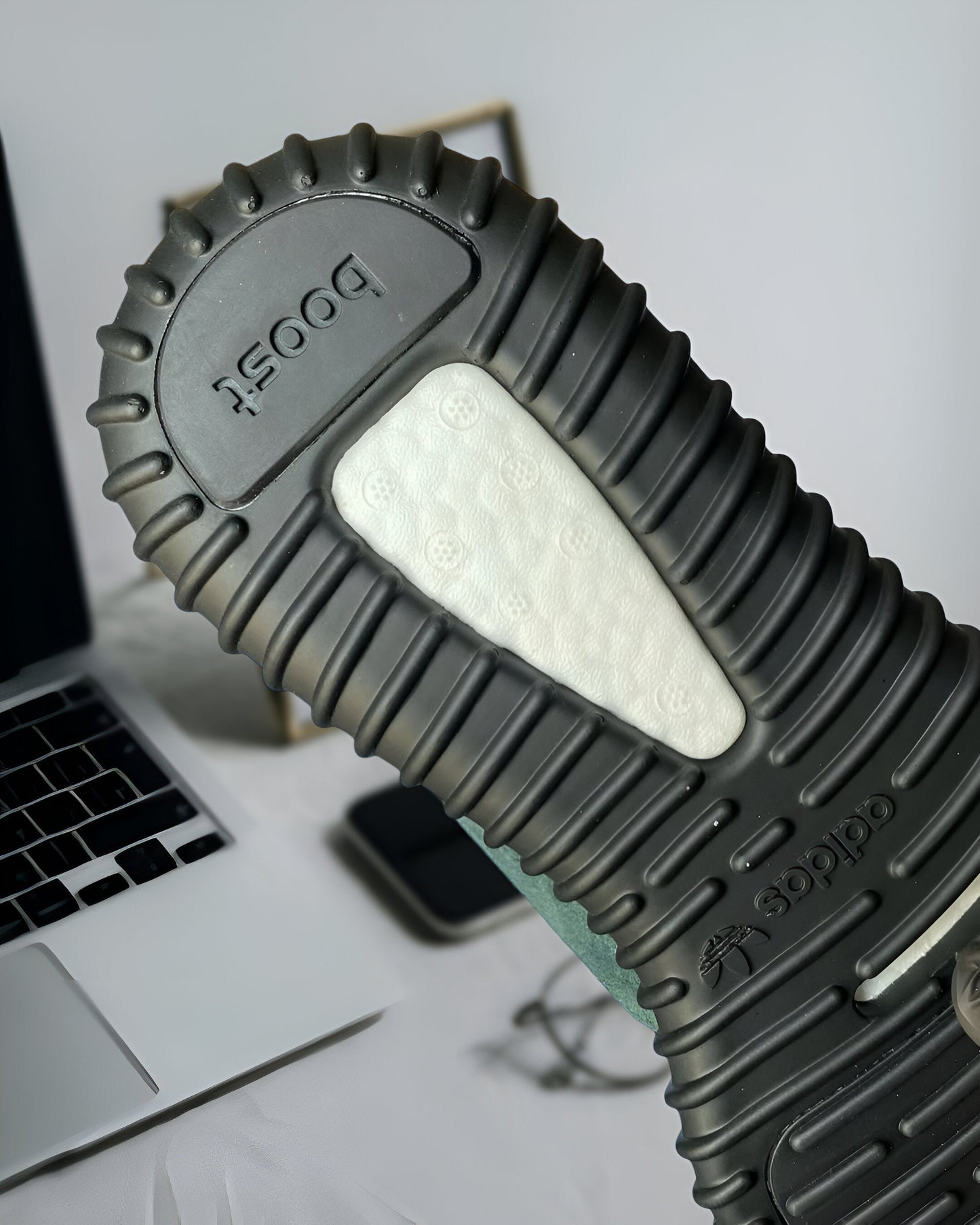 ADIDAS YEEZY BOOST 350 PIRATE BLACK (2016)