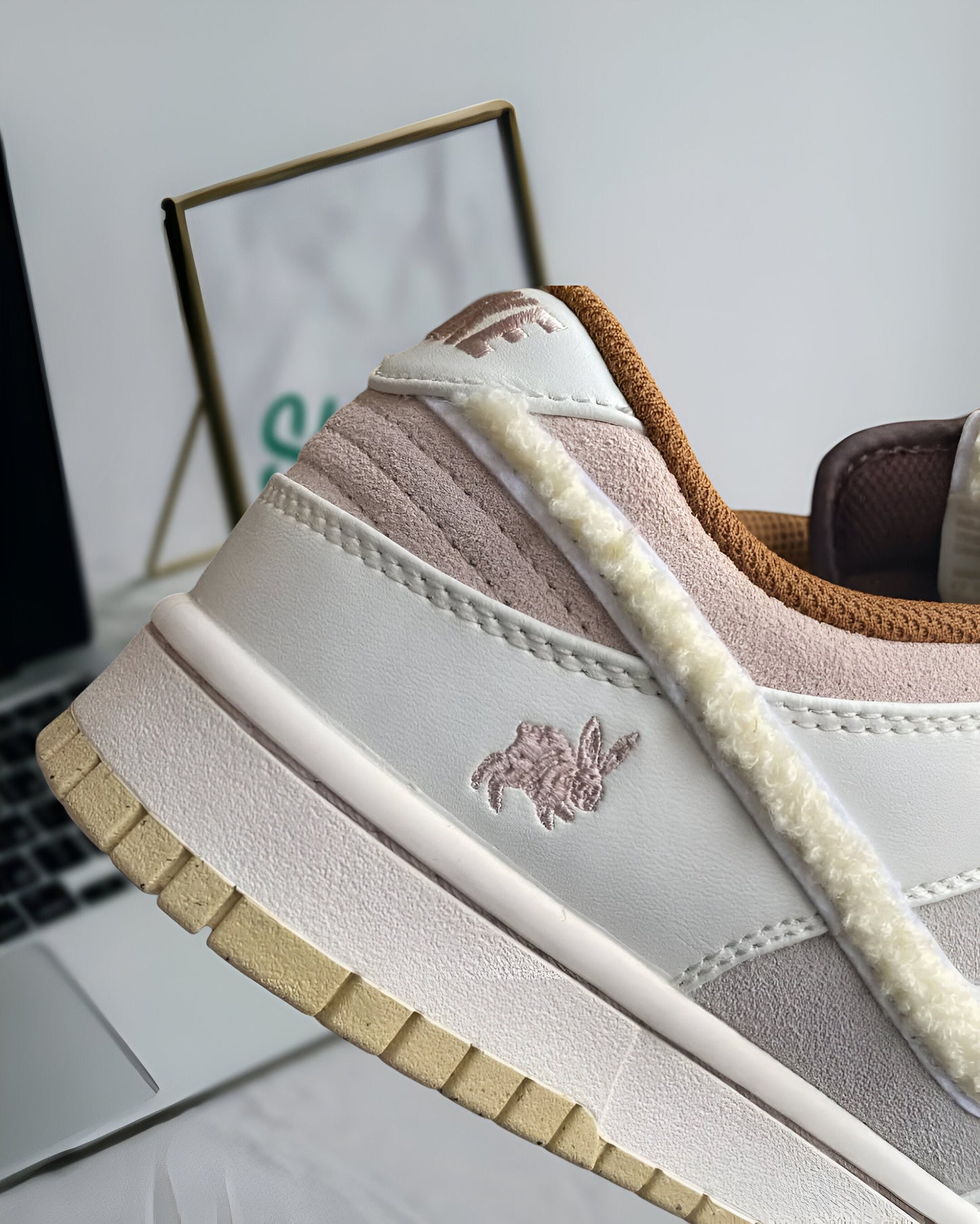 NIKE DUNK LOW YEAR OF THE RABBIT