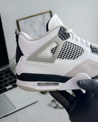 JORDAN 4 RETRO MILITARY BLACK