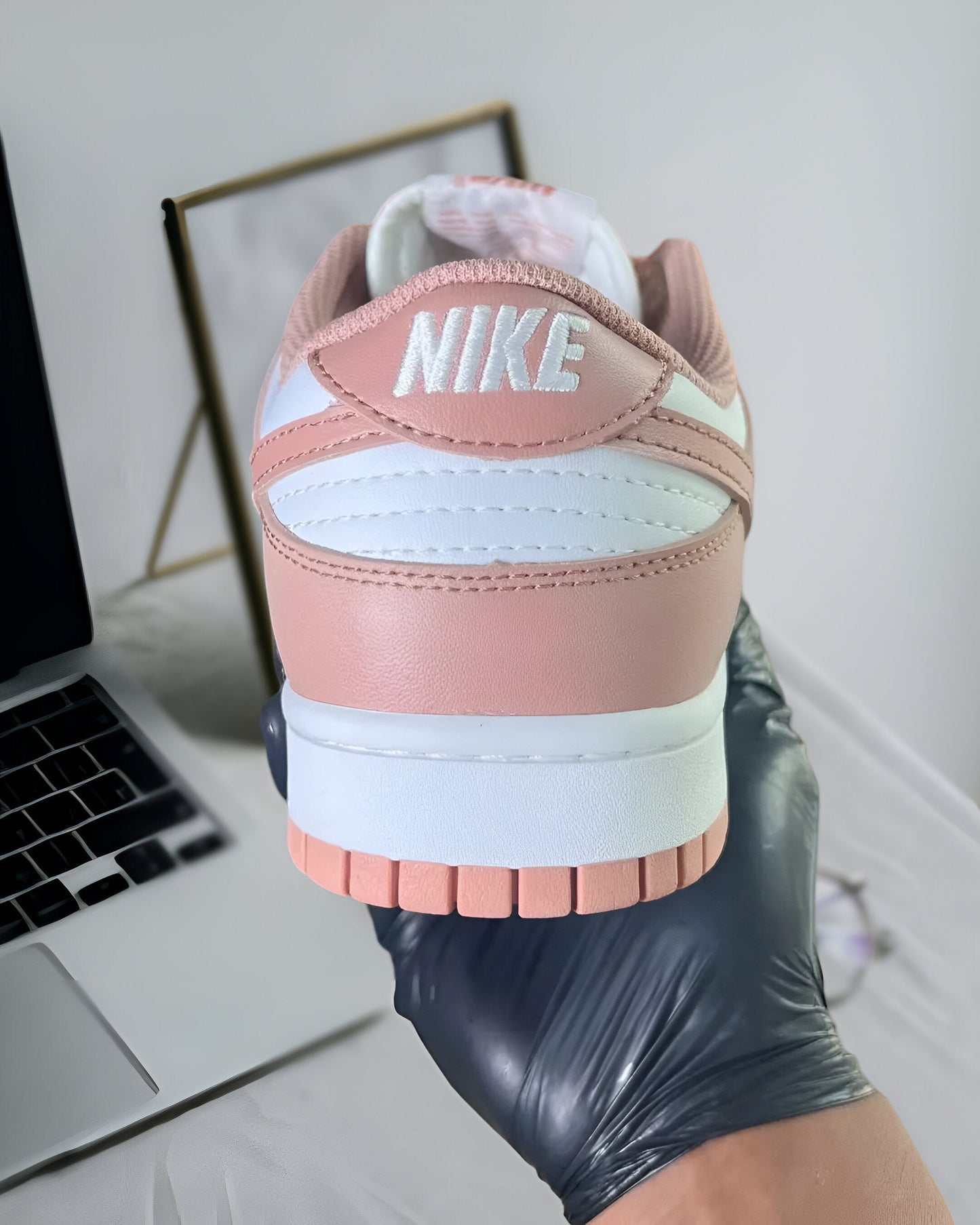 NIKE DUNK LOW ROSE WHISPER