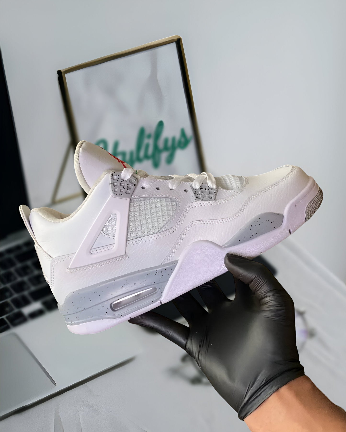 JORDAN 4 RETRO WHITE OREO