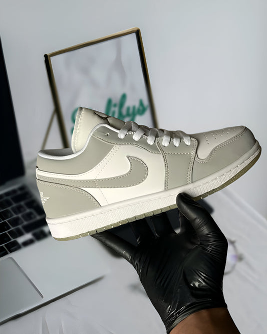 AIR JORDAN 1 LOW VINTAGE STEALTH GREY