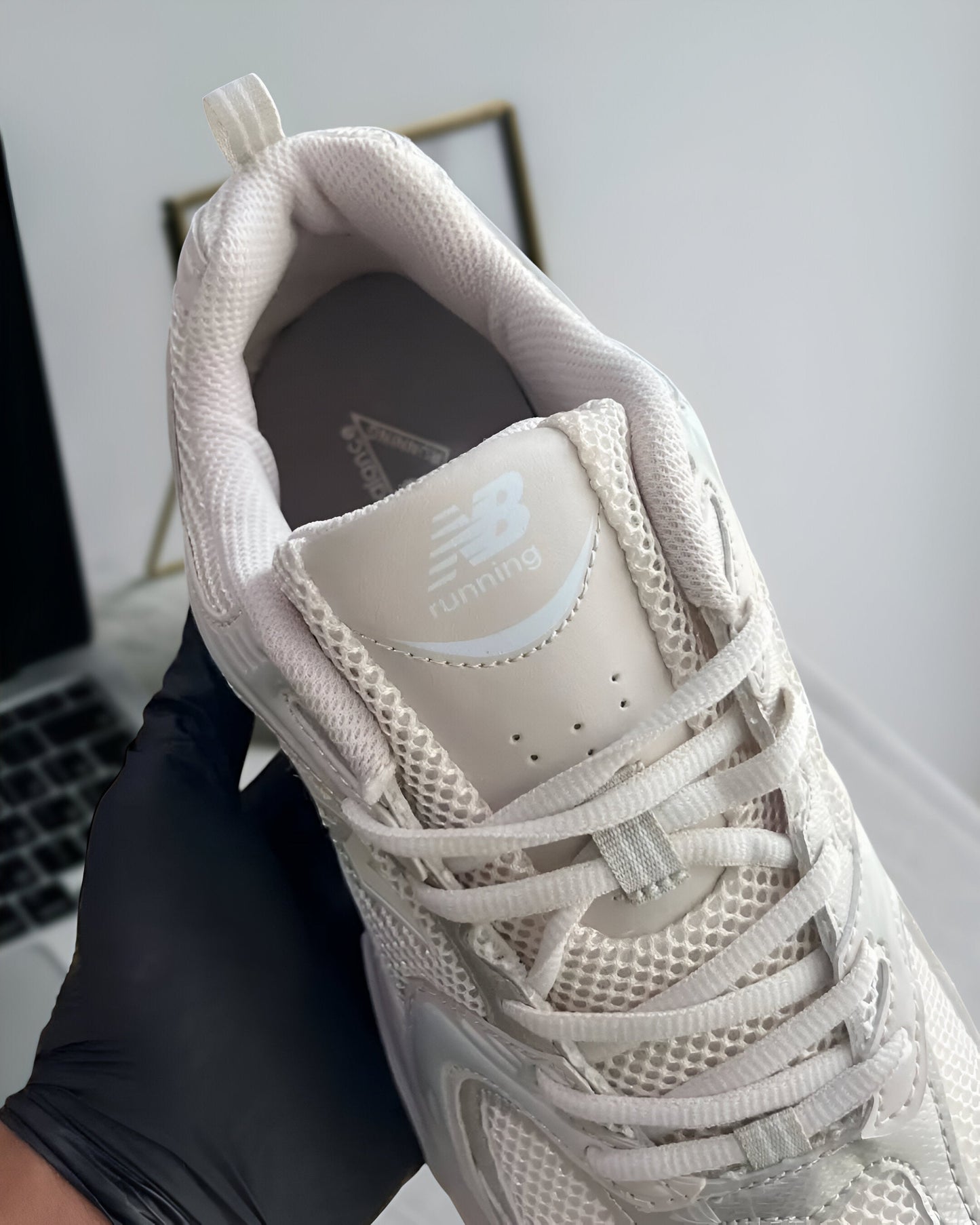 NEW BALANCE 530 BEIGE ANGORA