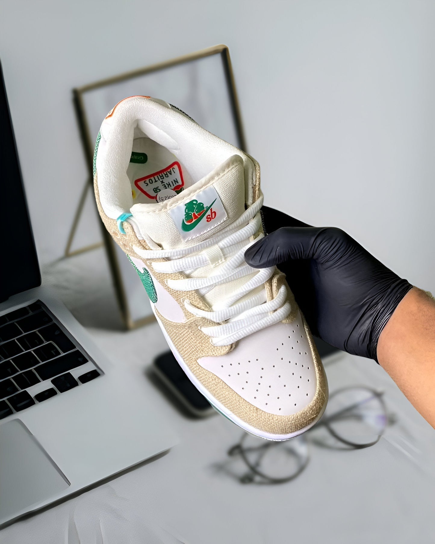 NIKE SB DUNK LOW JARRITOS