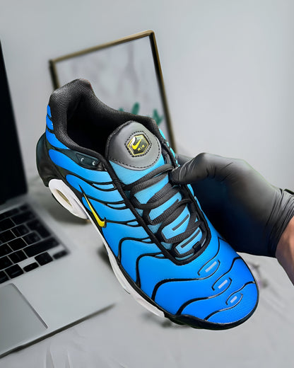 NIKE AIR MAX PLUS OG HYPER BLUE