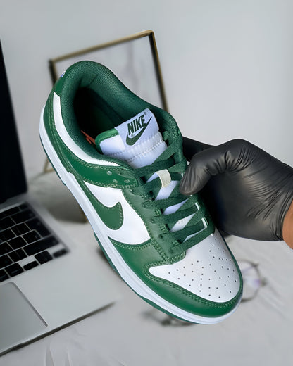 NIKE DUNK LOW MICHIGAN STATE
