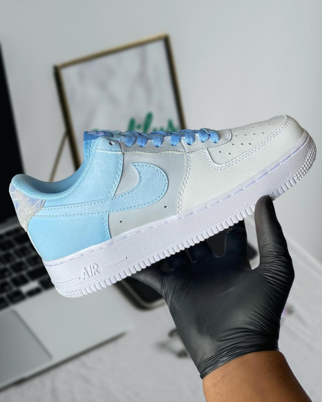 NIKE AIR FORCE 1 LOW PSYCHIC BLUE