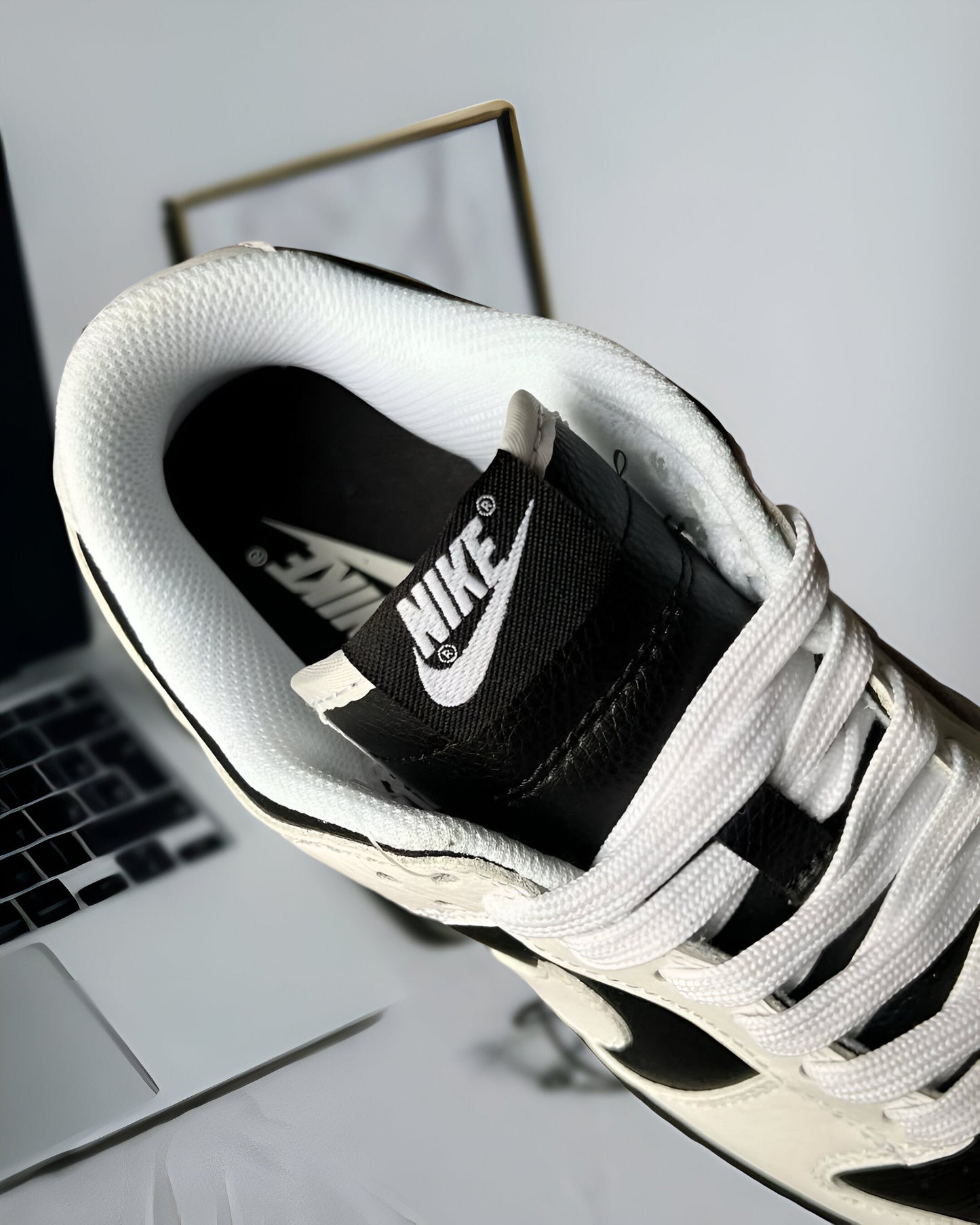 NIKE DUNK LOW RETRO "PANDA"