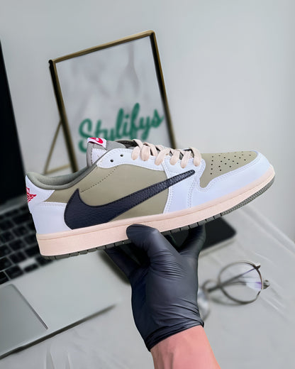 TRAVIS SCOTT X JORDAN 1 LOW MEDIUM OLIVE