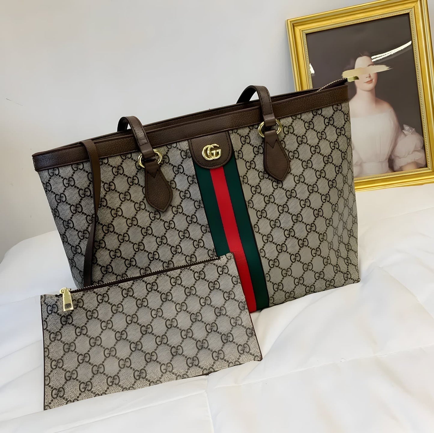 GUCCI OPHIDIA GG MEDIUM TOTE BAG