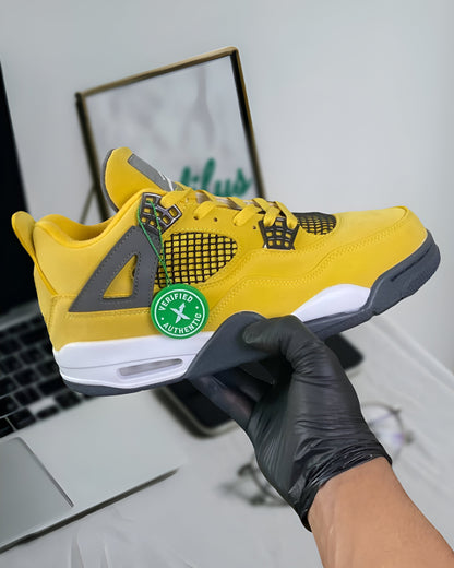 JORDAN 4 RETRO LIGHTNING