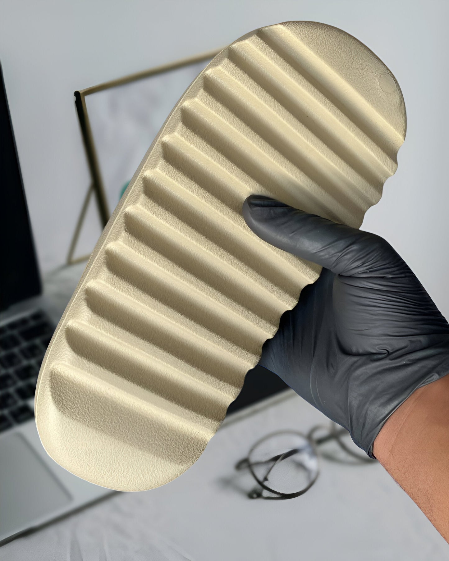 ADIDAS YEEZY SLIDES PURE