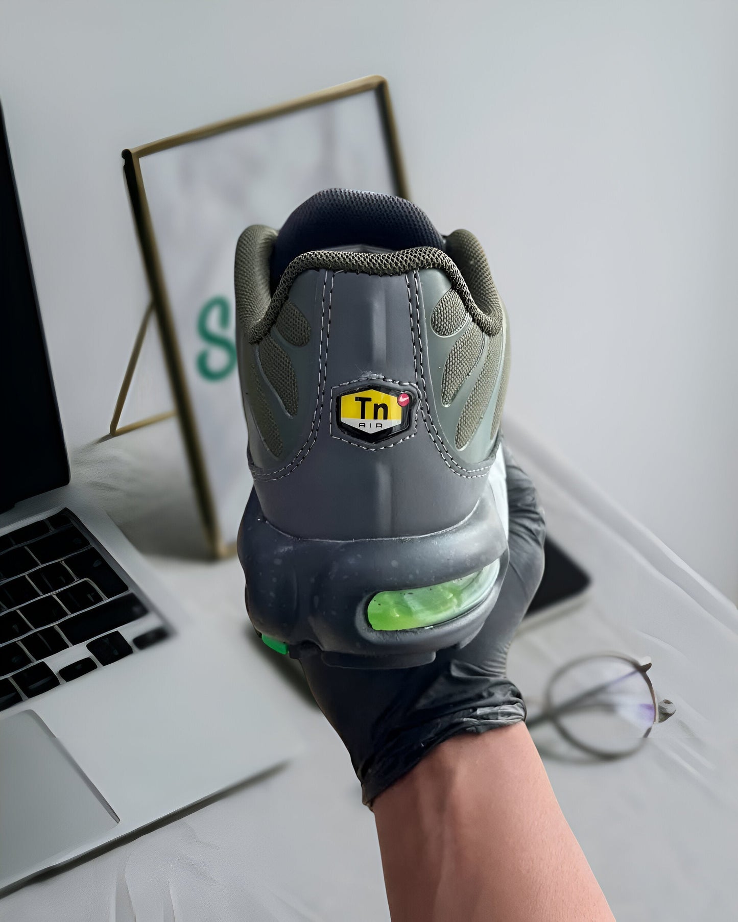 NIKE AIR MAX PLUS 3M “TWILIGHT MARSH”